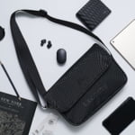 Túi đeo chéo form ngang Lacoste Sample Classic